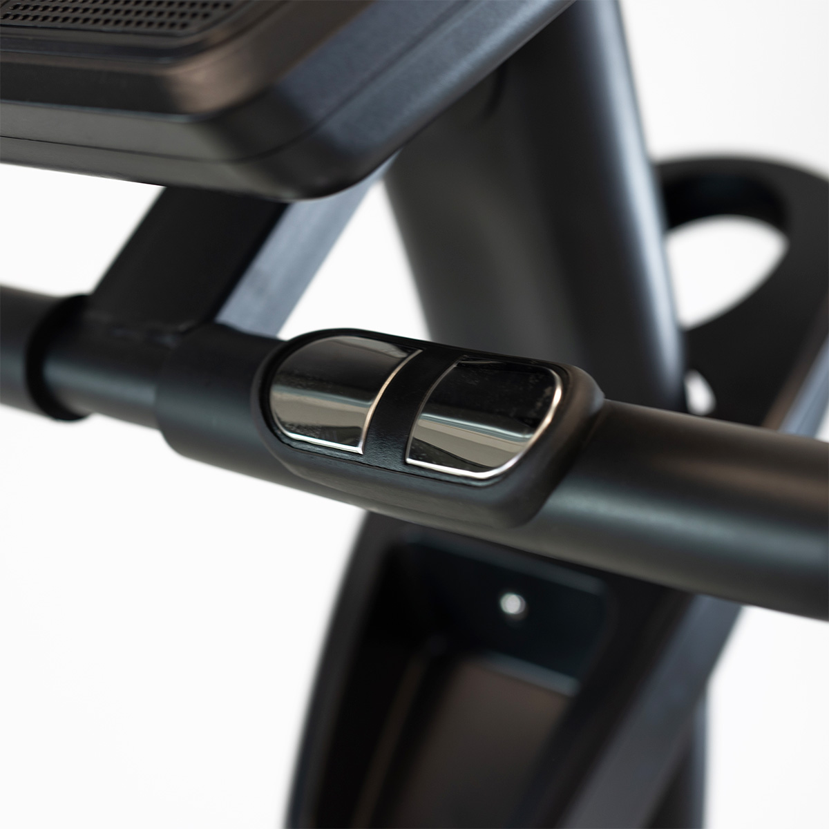 bh-fitness-carbon-bike-rs-h8705b-cyclette-statica-bluetooth image 6