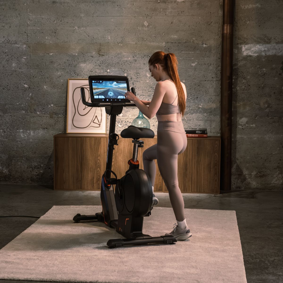 bh-fitness-xtb-multimedia-16-h865tft16-cyclette-touch-16 image 7