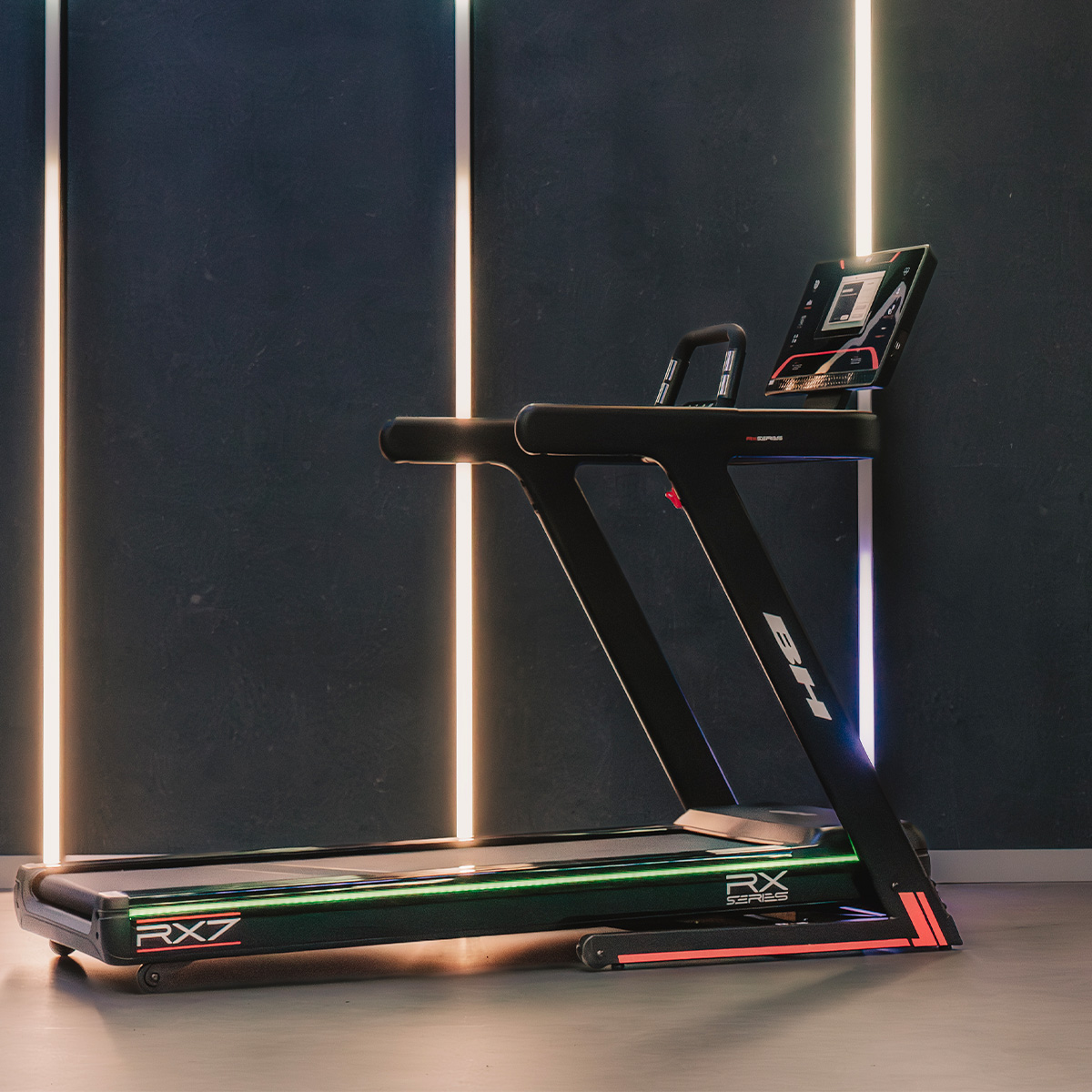 bh-fitness-rx7-multimedia-g6173tft-tapis-roulant-10 image 4