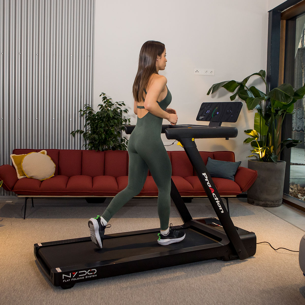 bh-fitness-nydo-g6540-tapis-roulant-pieghevole-18-km-h-12 image 7