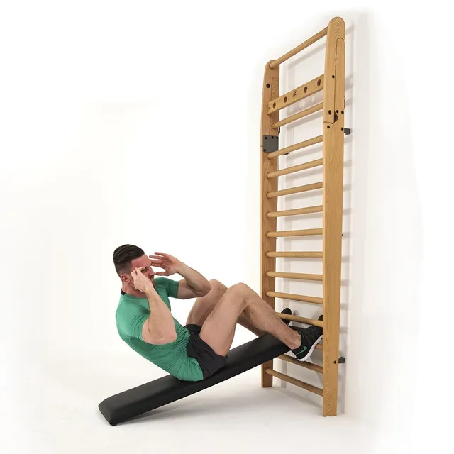 waterrower-panca-wallbars-136x33-cm image 1